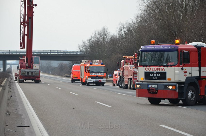 VU A4 Rich Olpe kurz hinter AK Koeln West P371.JPG